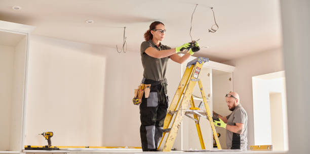 Best Affordable Emergency Electrician  in Northwest Harborcreek, PA